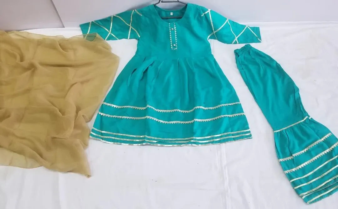Girls Lawn 3Pcs Set