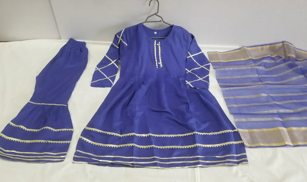 Girls Lawn 3Pcs Set
